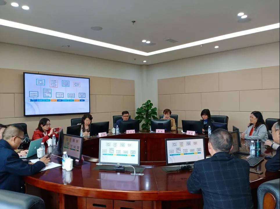 中国科协青少年中心领导到成都市华阳中学调研指导工作