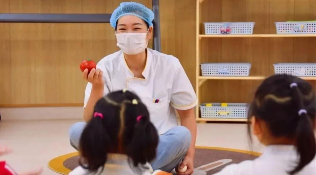 成都天府新区元音幼儿园开展小课题经研究阶段考核工作推进会