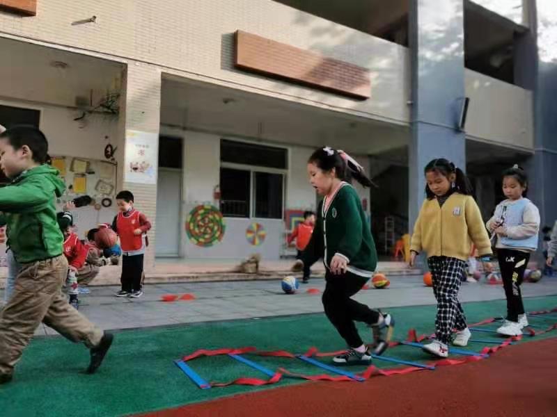 乐享运动 自由生长德阳市第一幼儿园体能大循环"新模式"