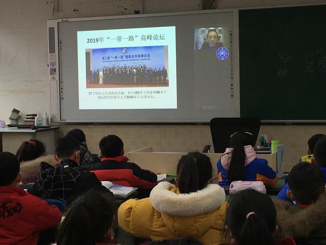 双流区棠湖小学成功举行中外人文交流“大使进校园”特色活动