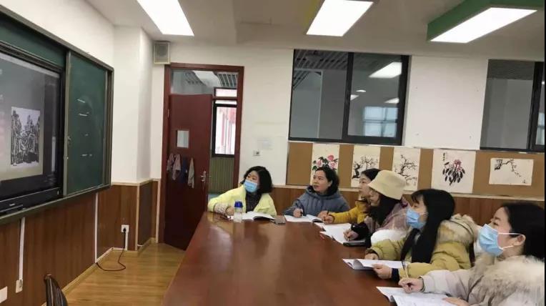 走进黑白艺术世界——成都高新区中和小学版画实训基地