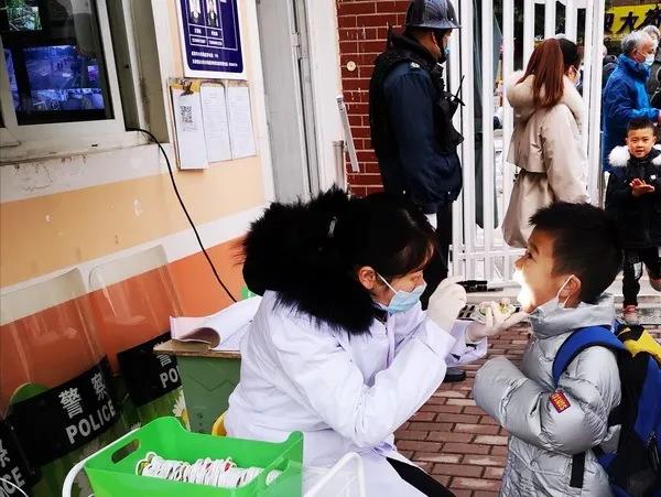 冬季护理·温暖蘑菇园丨天府新区华阳幼儿园家园携手冬季幼儿护理