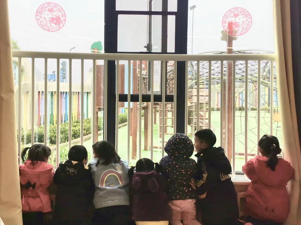 天府新区宁安幼儿园丨初雪，童趣