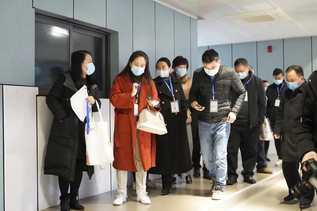 成都高新区朝阳小学为民办实事民生工程获肯定
