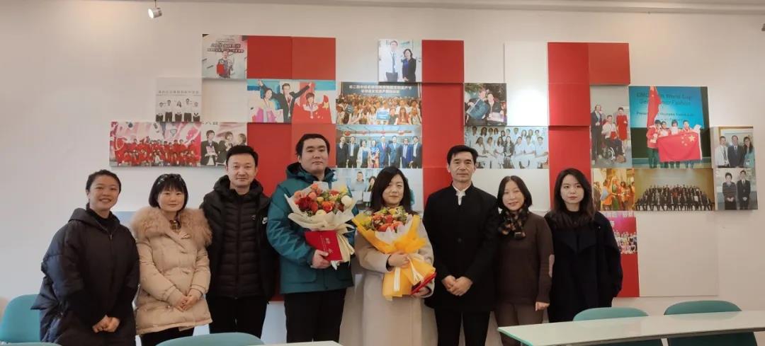 达州市职业高级中学丨“师徒结对”传帮带 携手并进共成长